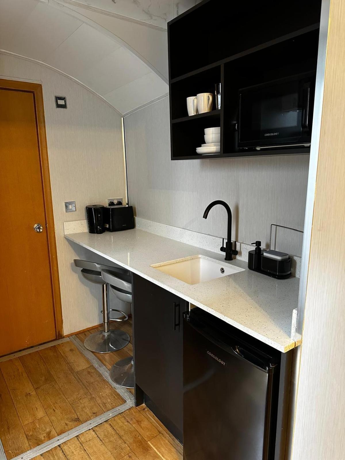 Fb1-Spacious Basement Studio Flat Fits 2- Near Hyde Park London Exterior photo