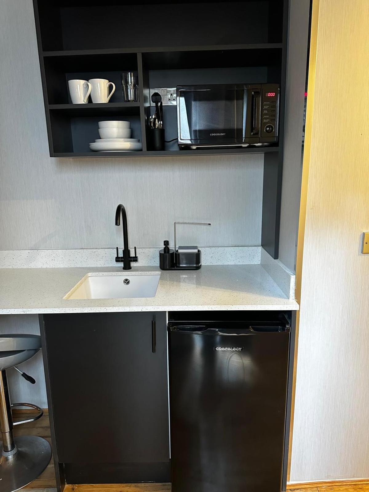 Fb1-Spacious Basement Studio Flat Fits 2- Near Hyde Park London Exterior photo