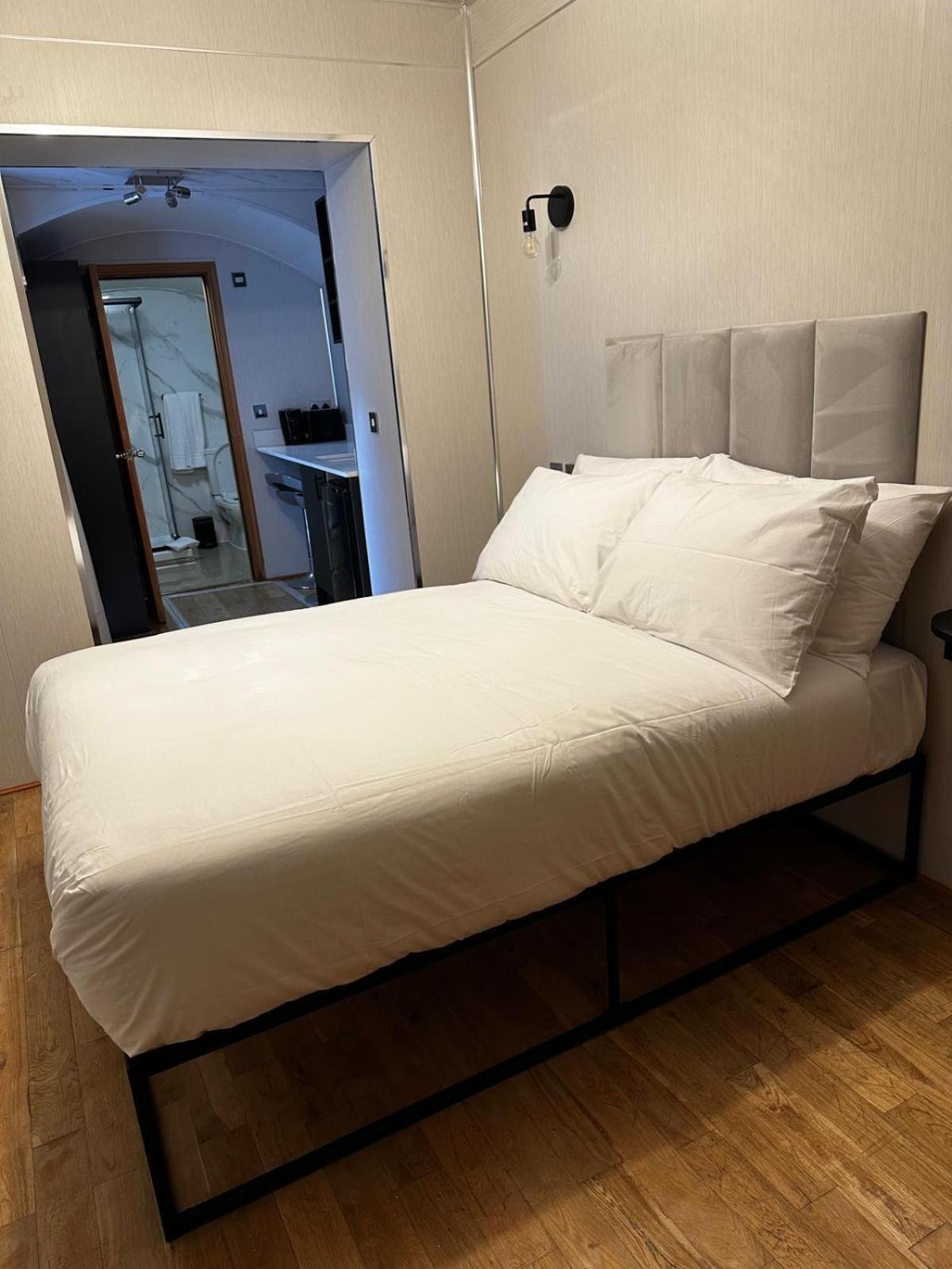 Fb1-Spacious Basement Studio Flat Fits 2- Near Hyde Park London Exterior photo